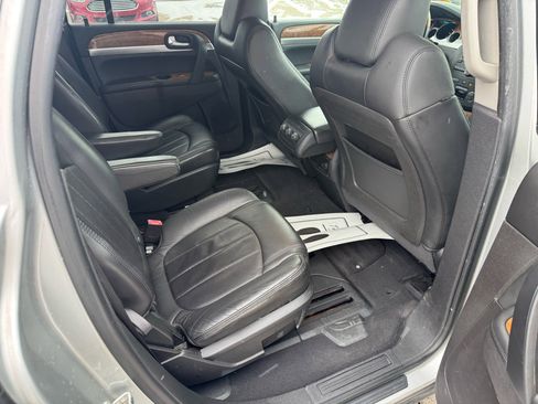 Used 2011 Buick Enclave CXL image 13