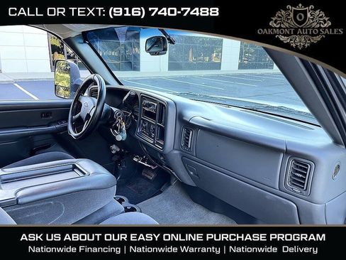 Used 2006 Chevrolet Silverado 3500 LT w/ Heavy-Duty Power Package AWD/4WD image 12