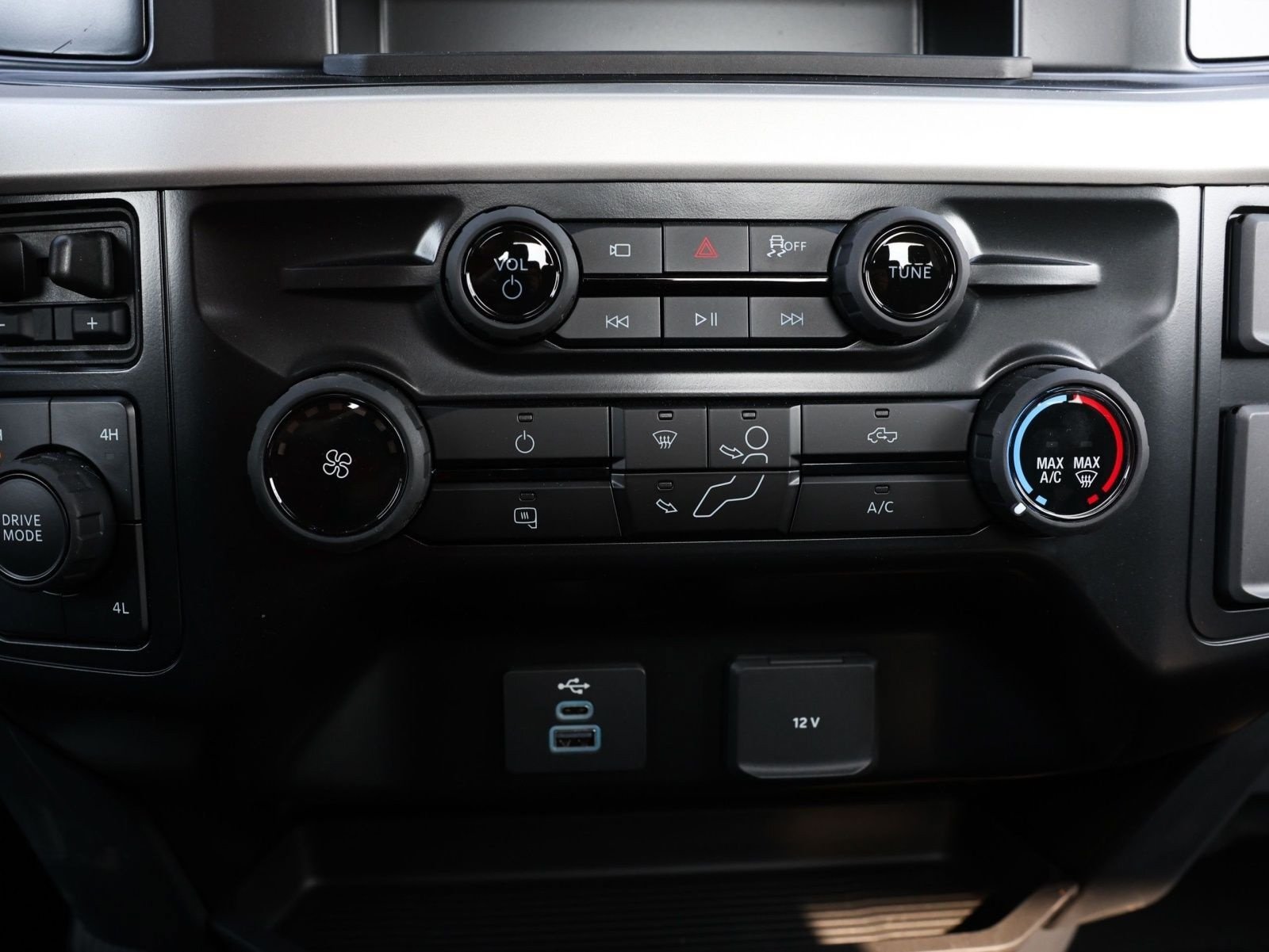 Used 2026 Ford F450 XLT AWD/4WD image 22