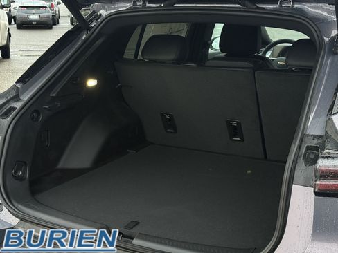 New 2026 Chevrolet Equinox EV LT image 31