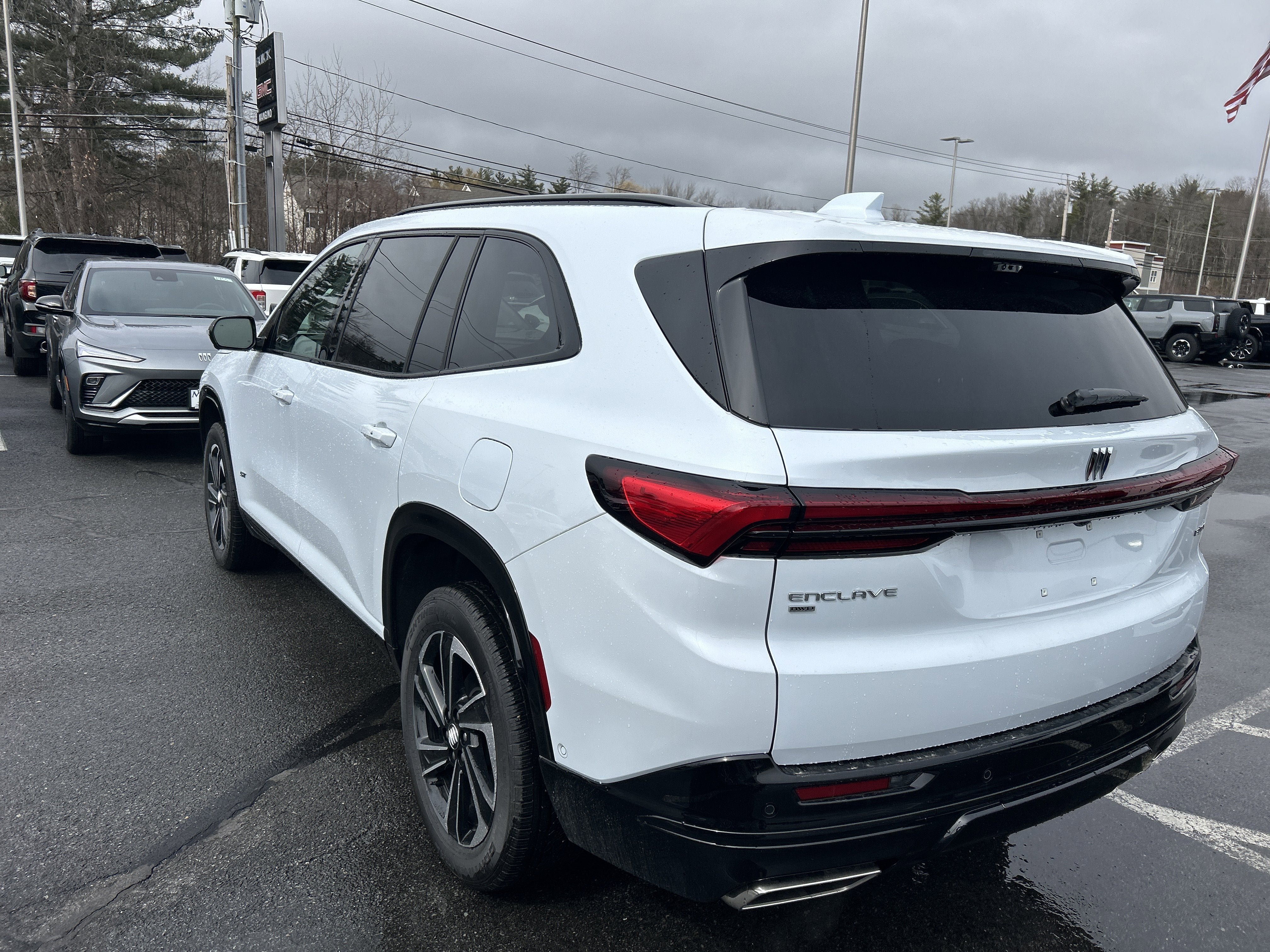 New 2026 Buick Enclave Sport Touring AWD/4WD image 4