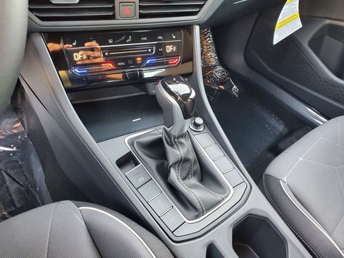 New 2026 Volkswagen Jetta Sport FWD image 9