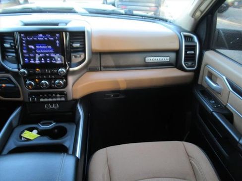 Used 2020 RAM 3500 Big Horn w/ Level 2 Equipment Group image 14