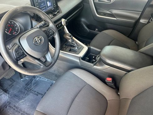 Certified 2022 Toyota RAV4 LE FWD image 12
