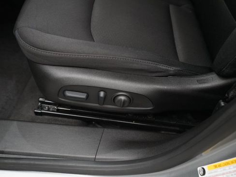 Used 2024 Chevrolet Malibu RS image 27