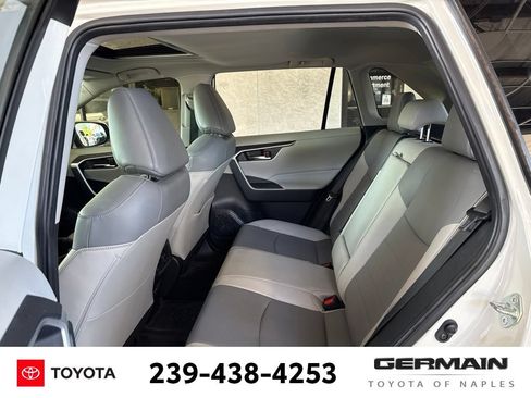 Used 2022 Toyota RAV4 XLE Premium AWD/4WD image 14