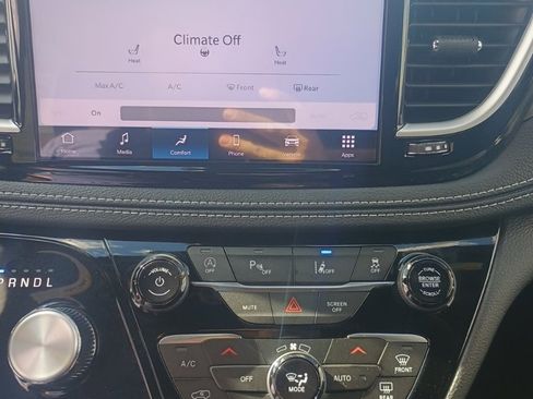 New 2025 Chrysler Pacifica Select image 33