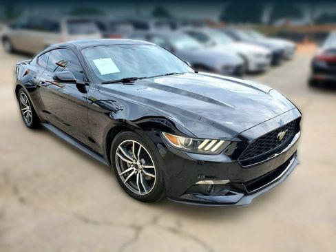 Used 2015 Ford Mustang Premium RWD image 17
