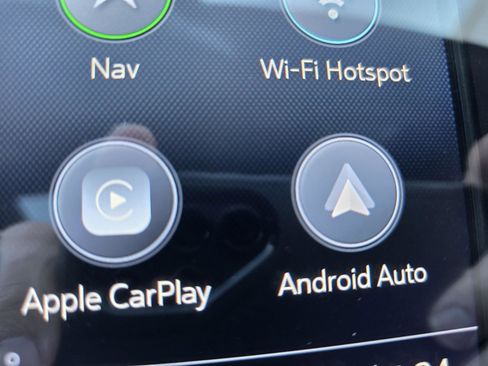 Used 2023 Chevrolet Equinox RS w/ RS Leather Package image 15