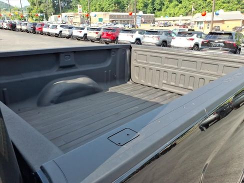 Used 2019 Chevrolet Silverado 1500 LT w/ All Star Edition AWD/4WD image 14