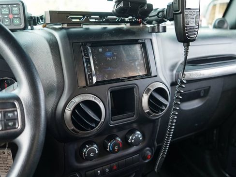 Used 2014 Jeep Wrangler Sport AWD/4WD image 8
