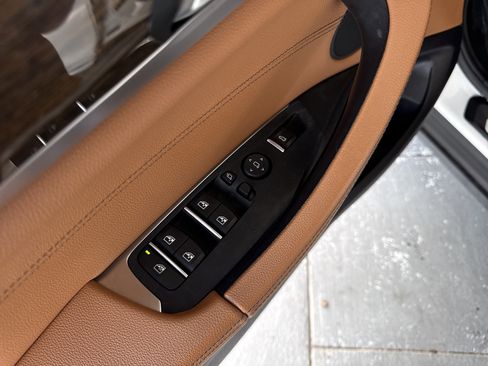 Used 2019 BMW X3 xDrive30i w/ Premium Package image 14