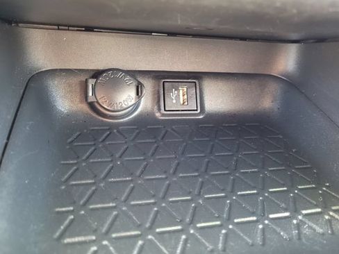 Used 2023 Toyota RAV4 XLE w/ Convenience Package AWD/4WD image 21