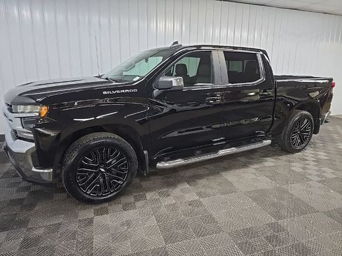 Used 2019 Chevrolet Silverado 1500 LT w/ All-Star Edition AWD/4WD image 6