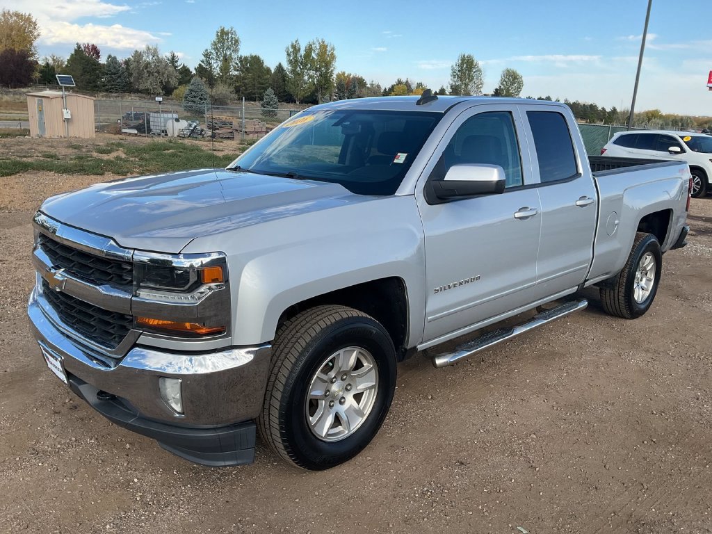 Used 2016 Chevrolet Silverado 1500 LT w/ All Star Edition AWD/4WD image 2