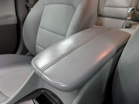 Used 2020 Chevrolet Malibu LT FWD image 23