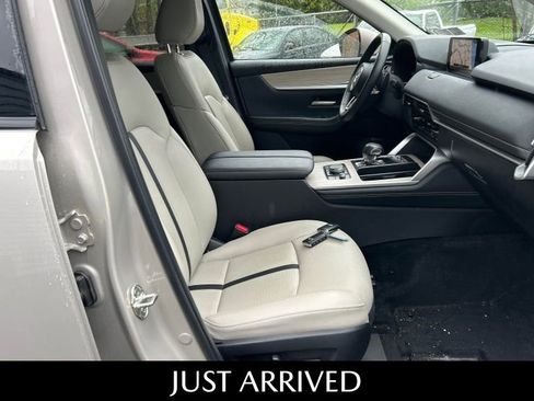 Certified 2024 MAZDA CX-90 Plug-In Hybrid w/ Premium Pkg AWD/4WD image 8