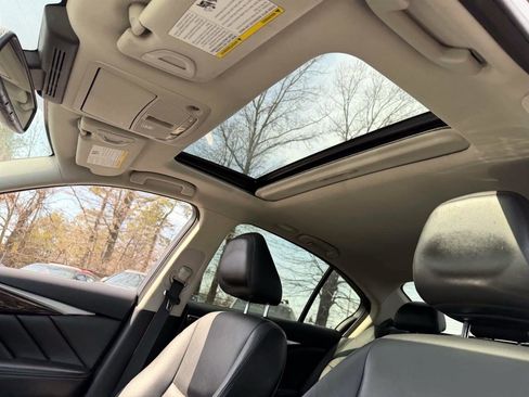 Used 2018 INFINITI Q50 Luxe w/ Essential Package (3.0T Luxe) image 13