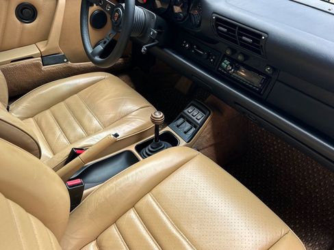 Used 1990 Porsche 911 Carrera image 17