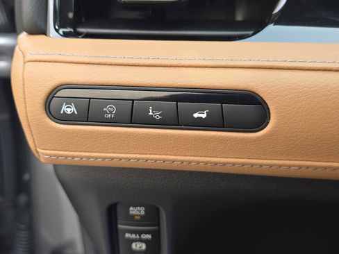 Certified 2025 INFINITI QX80 Sensory image 25