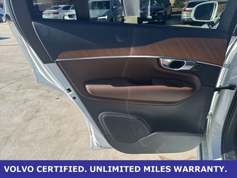 Certified 2023 Volvo XC90 T8 Plus w/ Protection Package Premier image 19