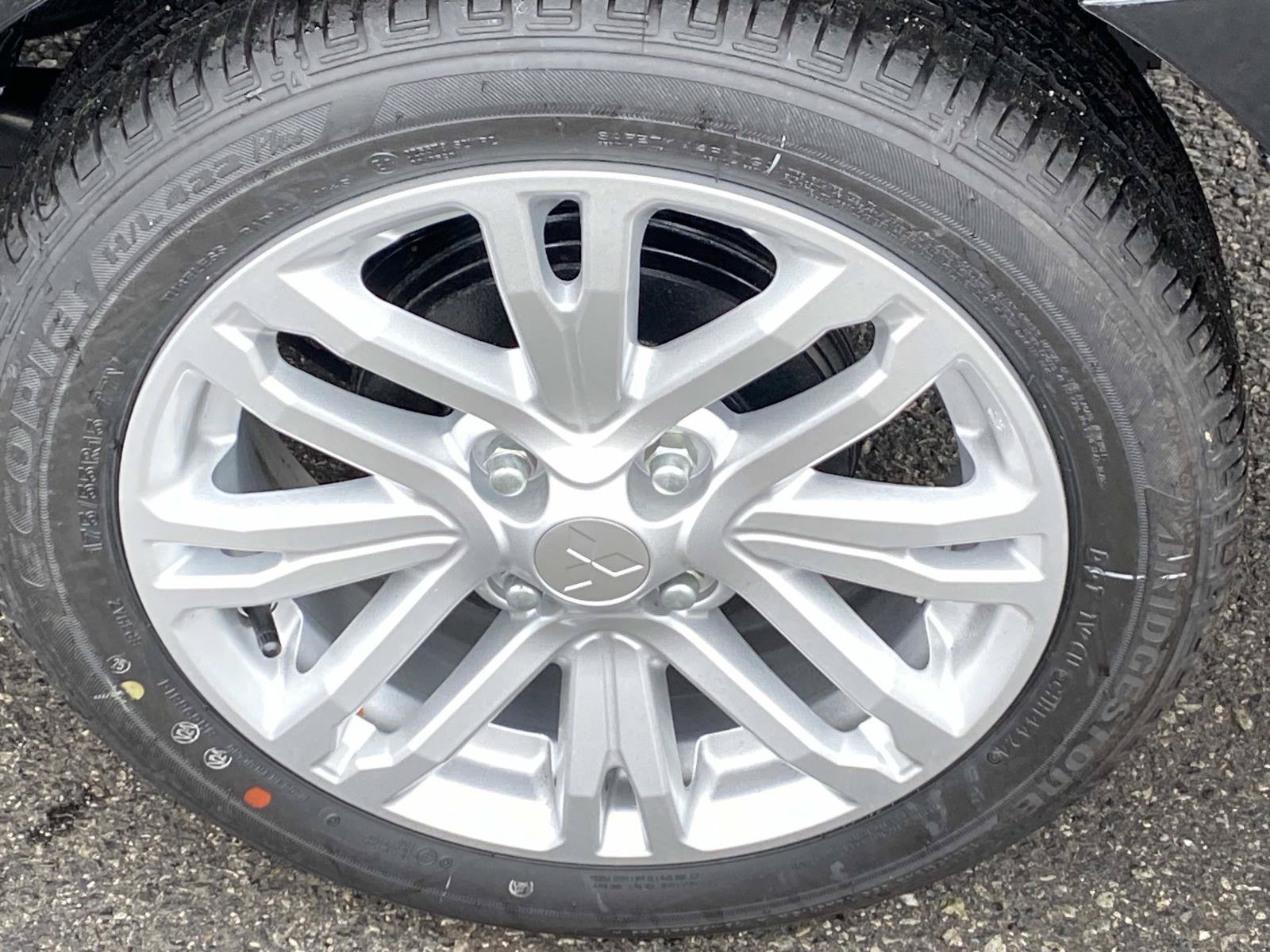Used 2024 Mitsubishi Mirage G4 LE FWD image 19