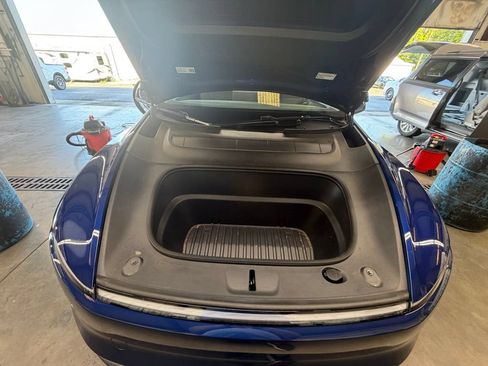Used 2026 Tesla Model Y Long Range AWD/4WD image 21