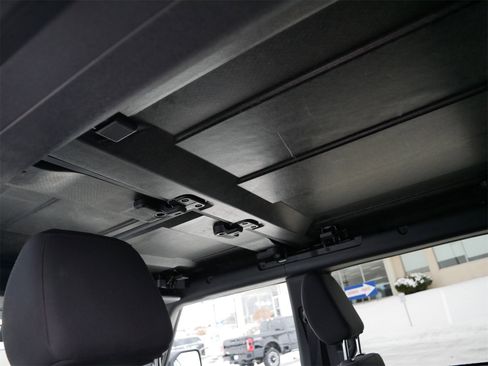 Certified 2025 Ford Bronco Big Bend image 17