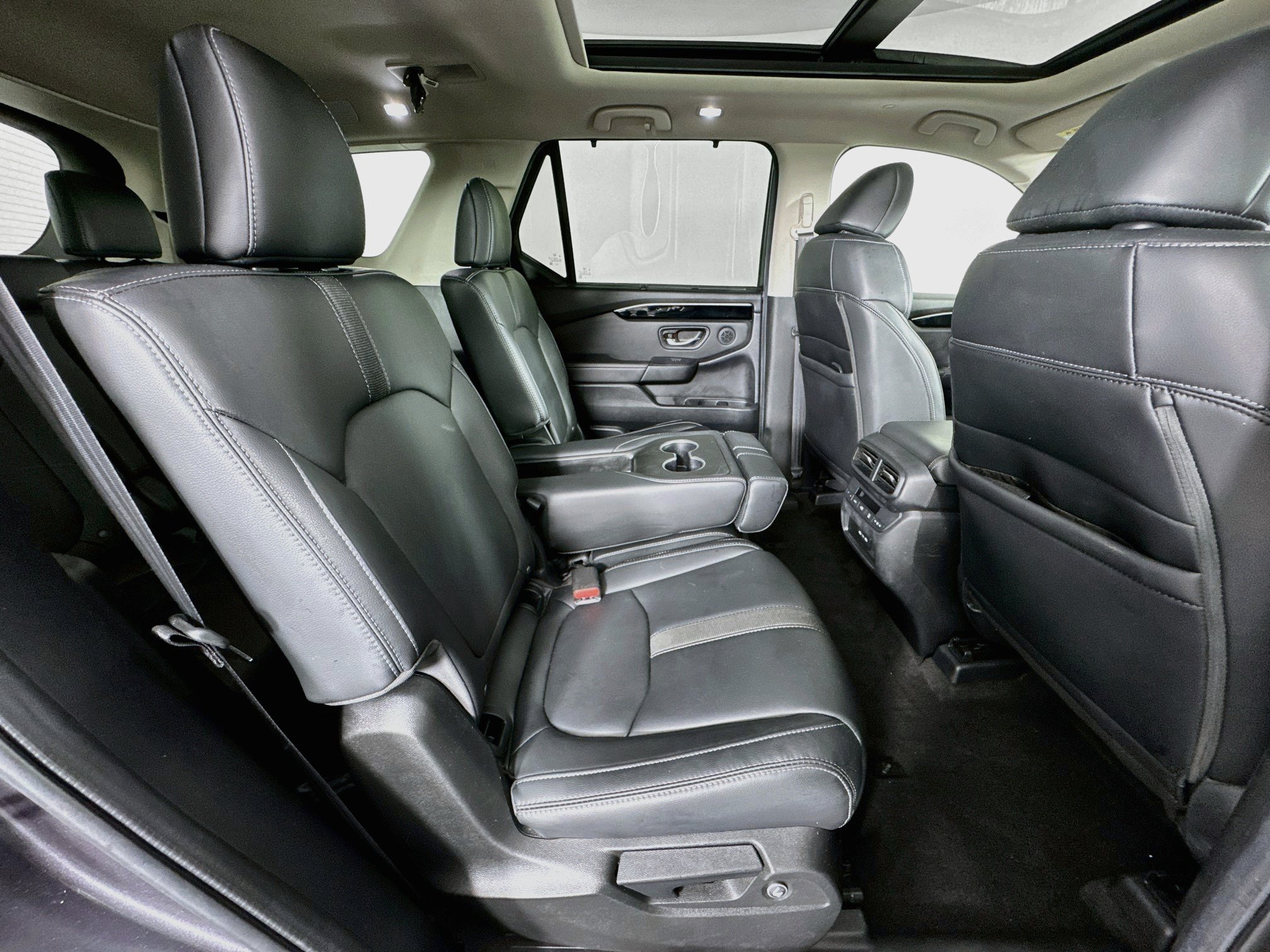 Certified 2024 Honda Pilot Touring image 30