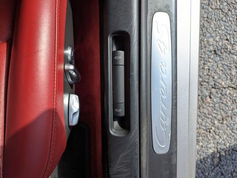 Used 2011 Porsche 911 Carrera S RWD image 14
