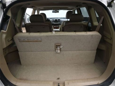 Used 2010 Toyota Highlander Limited image 16