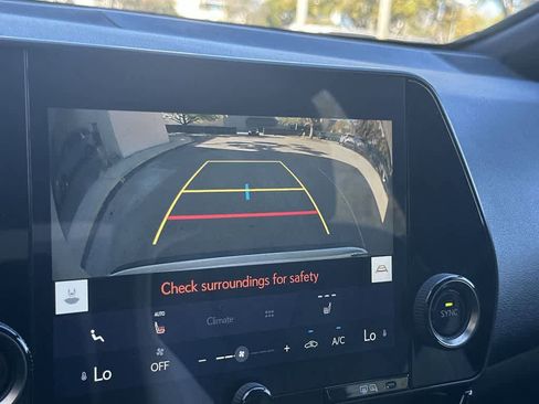 Used 2022 Lexus NX 250 FWD w/ Towing Package (2000 Lbs) image 20