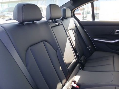 New 2025 BMW 330i Sedan w/ M Sport Package image 15