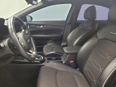 Used 2024 Kia Forte GT-Line w/ GT-Line Premium Package FWD image 17