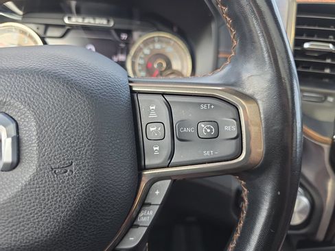 Used 2022 RAM 1500 Limited AWD/4WD image 15