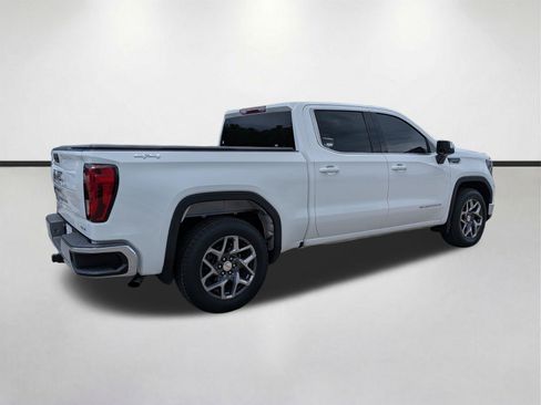 Used 2022 GMC Sierra 1500 SLE AWD/4WD image 4
