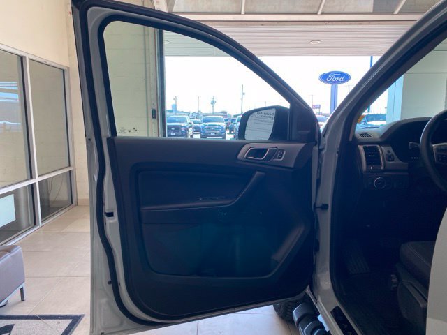 Used 2022 Ford Ranger XLT w/ Equipment Group 301A Mid AWD/4WD image 9