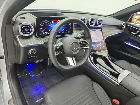 Used 2022 Mercedes-Benz C 300 Sedan image 9
