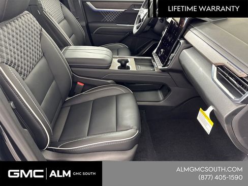 New 2026 GMC Acadia Denali w/ Super Cruise Package image 15