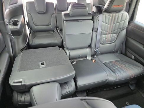 New 2025 Nissan Armada PRO-4X w/ Pro-4X Premium Package image 28