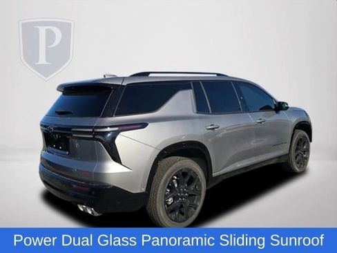 New 2026 Chevrolet Traverse RS image 5