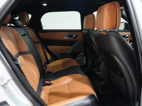 Used 2018 Land Rover Range Rover Velar R-Dynamic HSE image 35