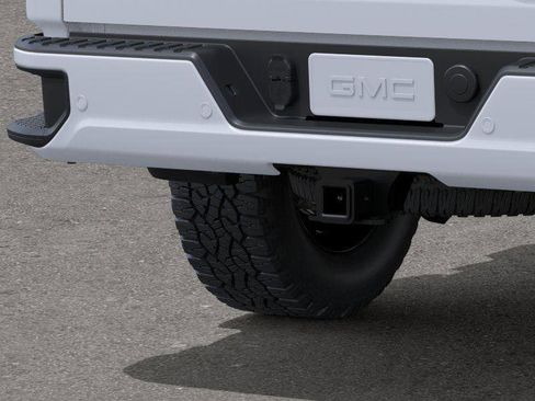 New 2026 GMC Sierra 2500 Denali w/ Denali Reserve Package AWD/4WD image 14