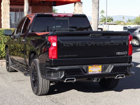 Used 2021 Chevrolet Silverado 1500 High Country w/ Technology Package image 6