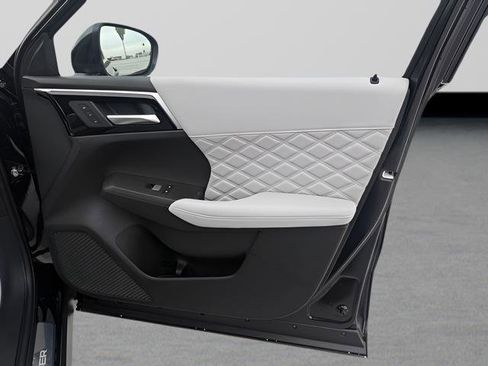 New 2025 Mitsubishi Outlander SEL image 27