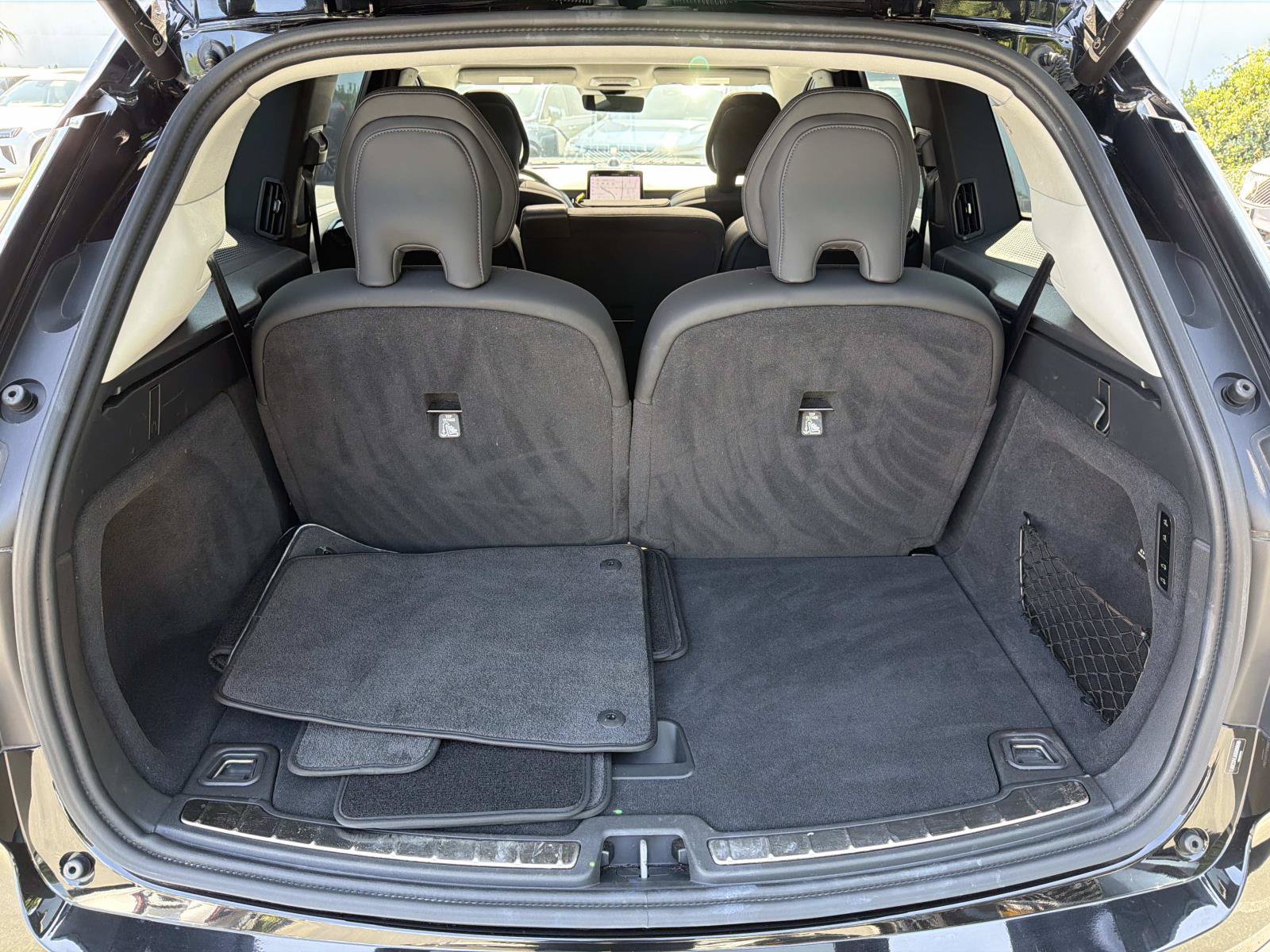 Certified 2025 Volvo EX90 Ultra AWD/4WD image 24