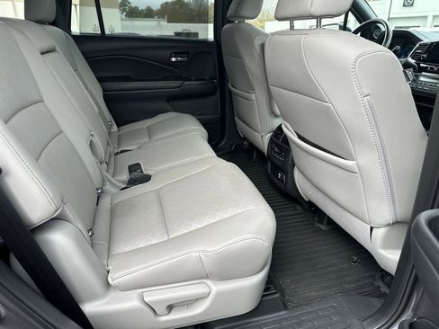 Used 2019 Honda Passport Touring image 34