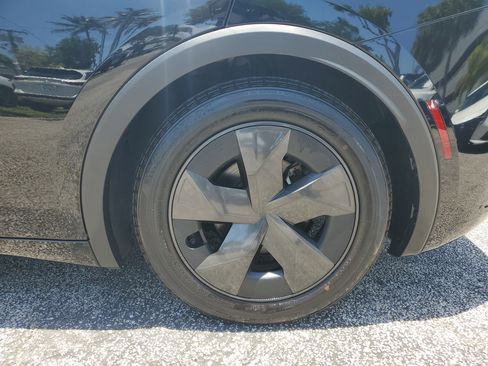 Used 2024 Toyota Prius LE image 30