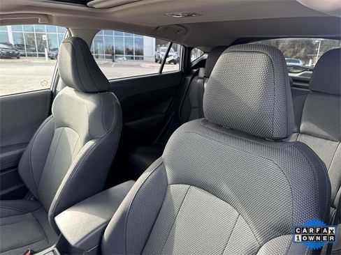 Used 2024 Subaru Crosstrek 2.0i Premium image 14
