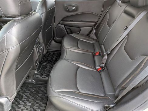 Certified 2021 Jeep Compass Limited image 23